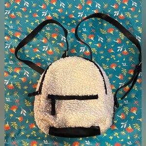 NWT American Eagle Sherpa mini backpack with removable straps